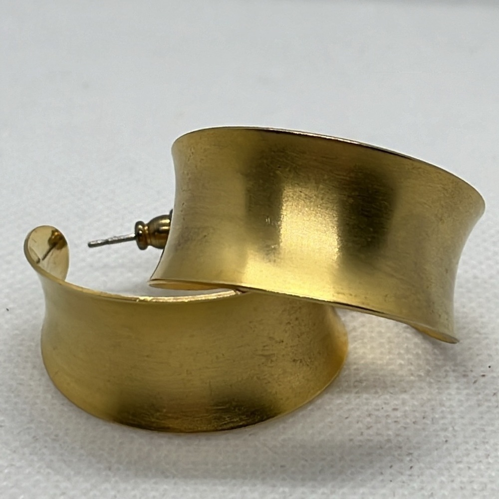 Thick Gold Tone Hoop Earrings Post Back